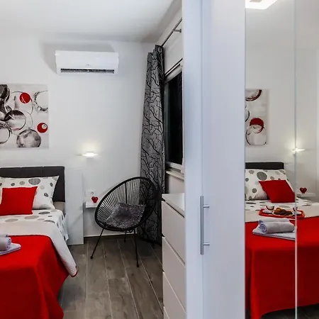 Morena * Kaštela